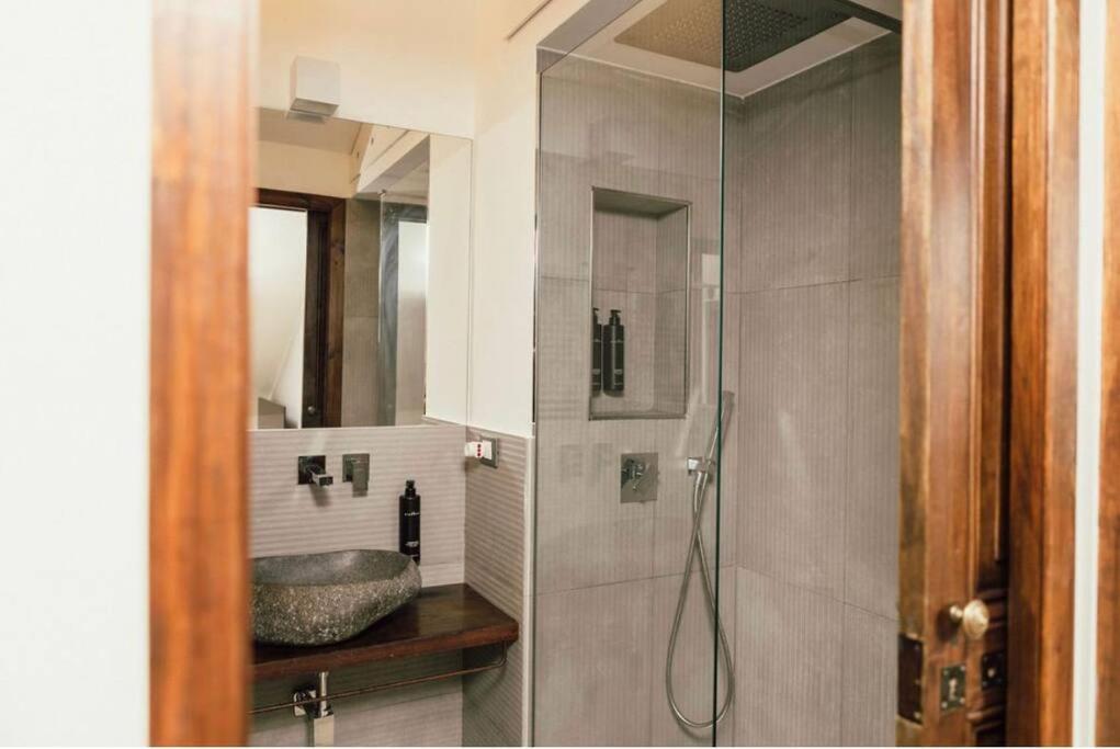 Апартаменти Casa Savo - Parcheggio Gratuito Nella Blu Area Генуя Екстер'єр фото