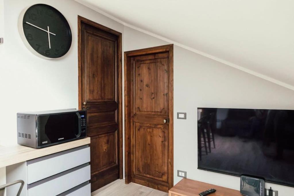 Апартаменти Casa Savo - Parcheggio Gratuito Nella Blu Area Генуя Екстер'єр фото