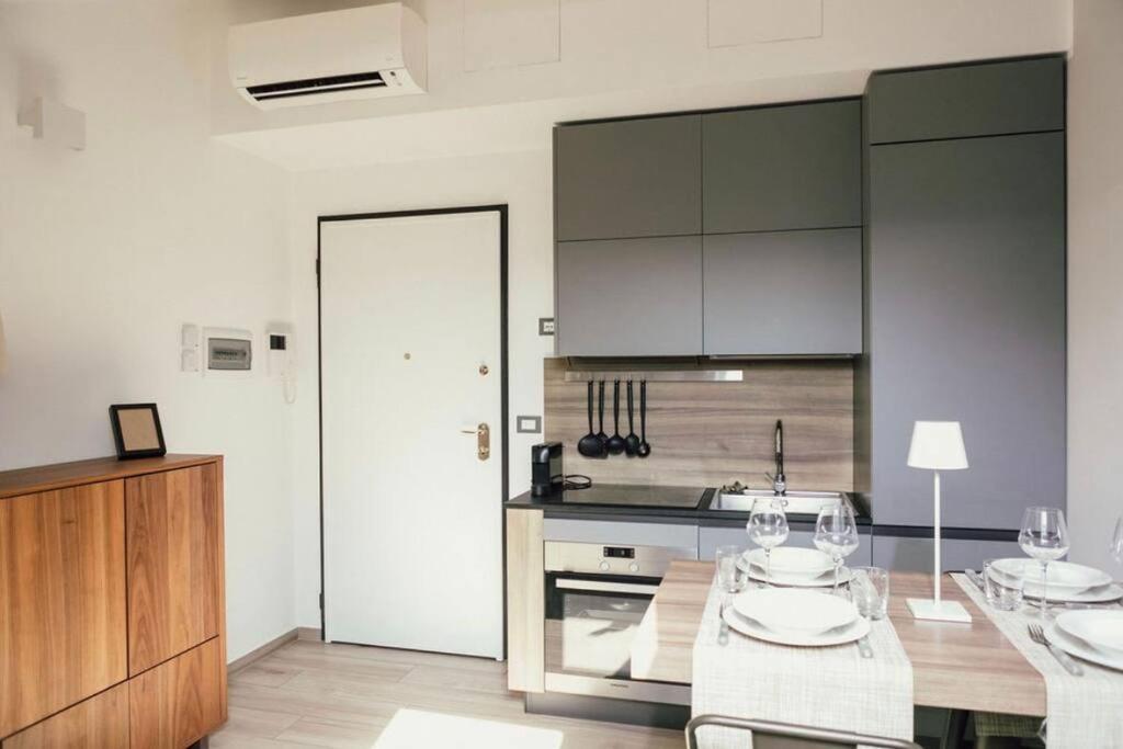 Апартаменти Casa Savo - Parcheggio Gratuito Nella Blu Area Генуя Екстер'єр фото